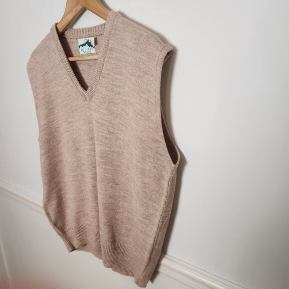 Vtg 80s Woolrich Store Sweater Vest Size Large Mens USA Beige Tan Acrylic Wool - Picture 4 of 10